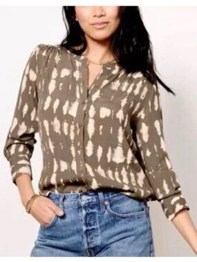 Evereve Nova Tie Dye Blouse